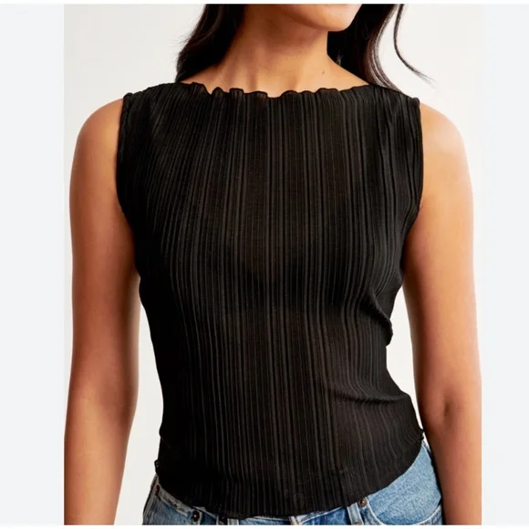 🚫SOLD🚫 NWT Abercrombie & Fitch Sheer Plisse Pleated Sleeveless Shell Top - Picture 2 of 10